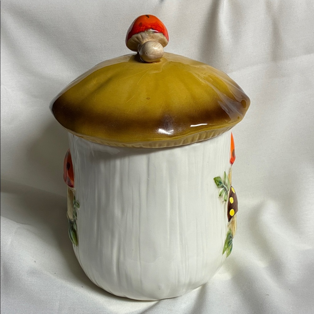 Vintage Sears Merry Mushroom Small Canister Jar With Lid 1970s Replacement - Picture 5 of 10